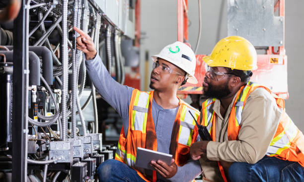 Best Emergency Electrician Near Me  in Lowellville, OH